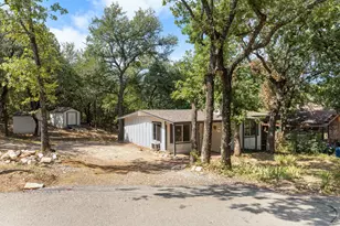9129 Choctaw Trail, Flower Mound, TX 75022 - Photo 3