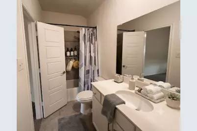 2434 Klamath Drive, Lewisville, TX 75056 - Photo 7