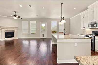 1819 Park Highland Way, Arlington, TX 76012 - Photo 9
