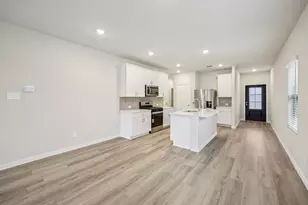 300 Winchester Ln, Sherman, TX 75092 - Photo 9