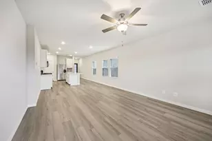 300 Winchester Ln, Sherman, TX 75092 - Photo 15