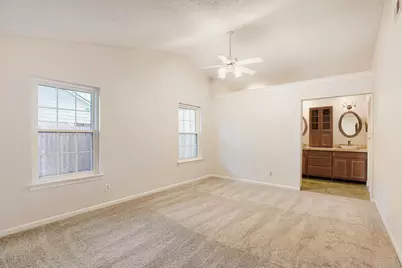 314 Sandlewood Lane, Euless, TX 76039 - Photo 15