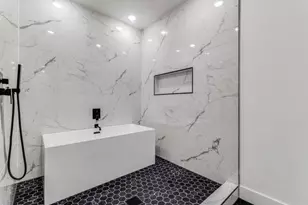 2214 Dyson St, Dallas, TX 75215 - Photo 7