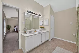 2103 Meadowview Dr, Corinth, TX 76210 - Photo 21