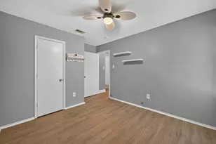 2103 Meadowview Dr, Corinth, TX 76210 - Photo 27