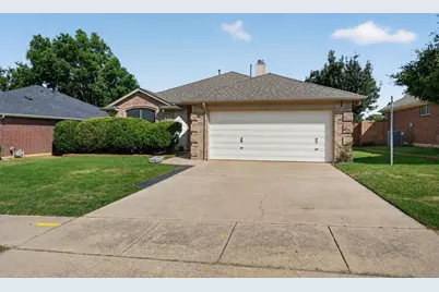 2103 Meadowview Drive, Corinth, TX 76210 - Photo 1