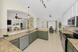 5304 Fox Run Dr, Watauga, TX 76137 - Photo 9