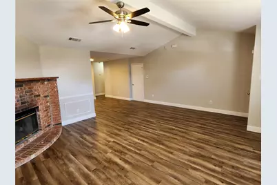 607 Hollyberry Drive, Mansfield, TX 76063 - Photo 9
