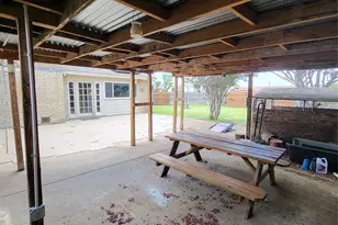 3020 Rockett Dr, Carrollton, TX 75007 - Photo 17