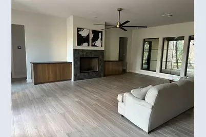 1136 Queen Elizabeth Drive, Waco, TX 76657 - Photo 5