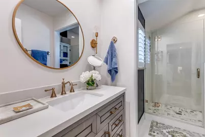 6347 Sudbury Drive, Dallas, TX 75214 - Photo 11