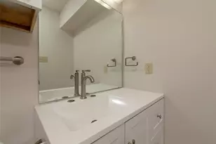6410 Springfield Dr, Arlington, TX 76016 - Photo 27