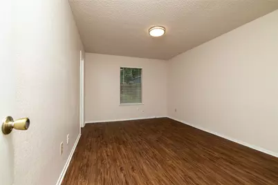 6410 Springfield Drive, Arlington, TX 76016 - Photo 23