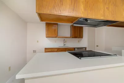 6410 Springfield Drive, Arlington, TX 76016 - Photo 15