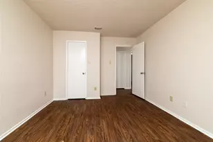 6410 Springfield Dr, Arlington, TX 76016 - Photo 25
