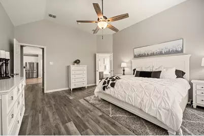 1404 Big Falls Drive, Flower Mound, TX 75028 - Photo 13