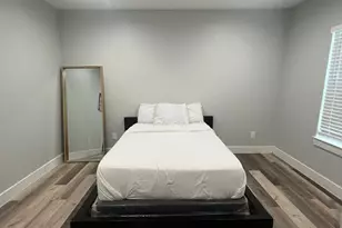 2754 W Twelfth St, Dallas, TX 75211 - Photo 11