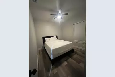 2754 W 12th Street, Dallas, TX 75211 - Photo 9
