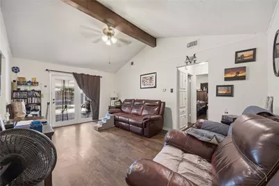 636 Sue Ann Lane, Burleson, TX 76028 - Photo 7