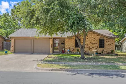 636 Sue Ann Lane, Burleson, TX 76028 - Photo 1