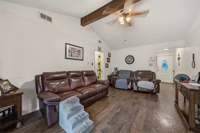 636 Sue Ann Lane, Burleson, TX 76028 - Photo 9