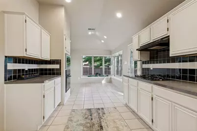 6800 Forest Hills Drive, Plano, TX 75023 - Photo 7