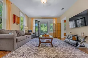 4301 Vandelia St, Dallas, TX 75219 - Photo 3