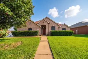 701 Boone Trail, Mansfield, TX 76063 - Photo 1