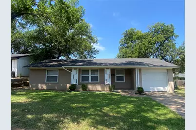 1606 Virginia Street, Grand Prairie, TX 75051 - Photo 1