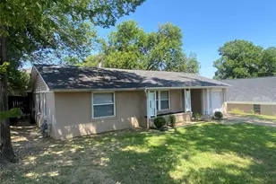 1606 Virginia St, Grand Prairie, TX 75051 - Photo 15