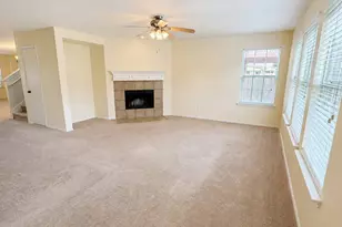 5444 Presidio Dr, Grand Prairie, TX 75052 - Photo 5