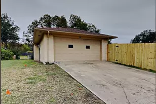 427 Newcastle Dr, DeSoto, TX 75115 - Photo 7
