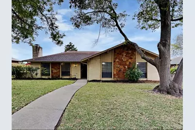 427 Newcastle Drive, DeSoto, TX 75115 - Photo 1