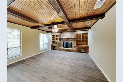 427 Newcastle Drive, DeSoto, TX 75115 - Photo 3