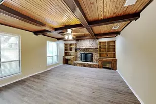 427 Newcastle Dr, DeSoto, TX 75115 - Photo 3