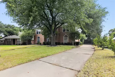 3909 Tuscany Court, Arlington, TX 76016 - Photo 3