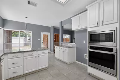 3909 Tuscany Court, Arlington, TX 76016 - Photo 13
