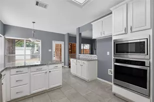 3909 Tuscany Ct, Arlington, TX 76016 - Photo 13