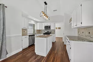 6740 Old Mill Ct, North Richland Hills, TX 76182 - Photo 11