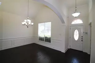4041 Brazos Dr, Carrollton, TX 75007 - Photo 3