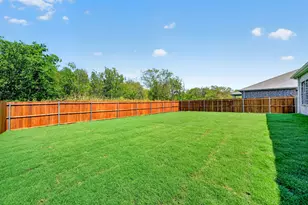 180 Teton St, Greenville, TX 75402 - Photo 35