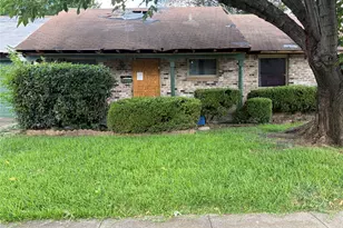 1605 Acosta St, Grand Prairie, TX 75051 - Photo 1