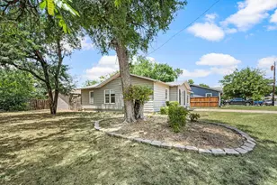 3501 Eastridge Dr, Haltom City, TX 76117 - Photo 3