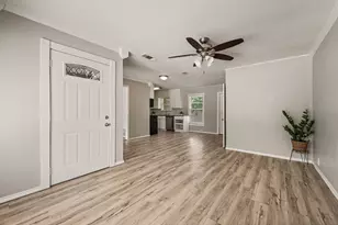 3501 Eastridge Dr, Haltom City, TX 76117 - Photo 5
