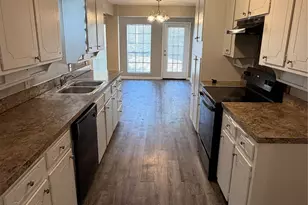 812 Stratford Dr, Bedford, TX 76021 - Photo 5