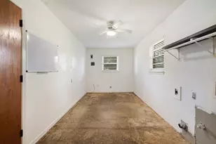 5880 Pine Mill Rd, Reno, TX 75462 - Photo 17