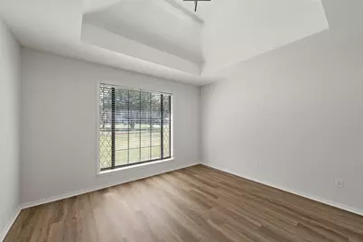 108 Spring Creek Street, Lacy Lakeview, TX 76705 - Photo 17
