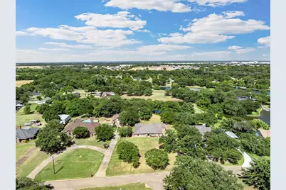 108 Spring Creek Street, Lacy Lakeview, TX 76705 - Photo 37