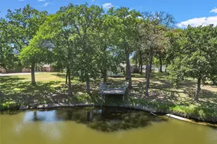 108 Spring Creek St, Lacy Lakeview, TX 76705 - Photo 33