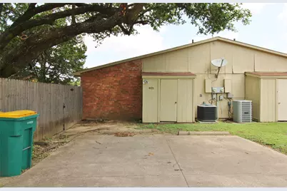 405 Pogue Street, Cedar Hill, TX 75104 - Photo 13